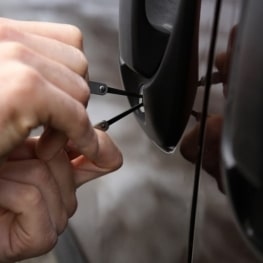 Вскрытие автомобилей